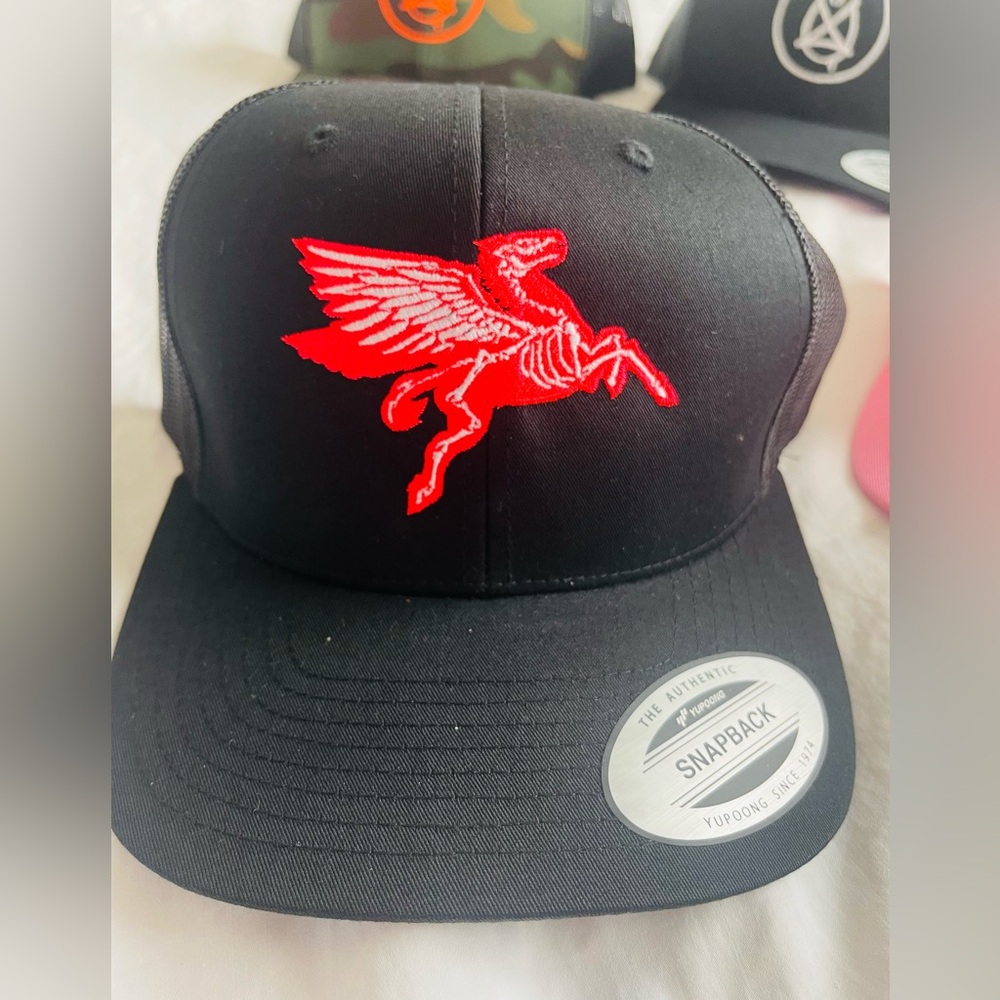 Red Pegasus Dallas Hat